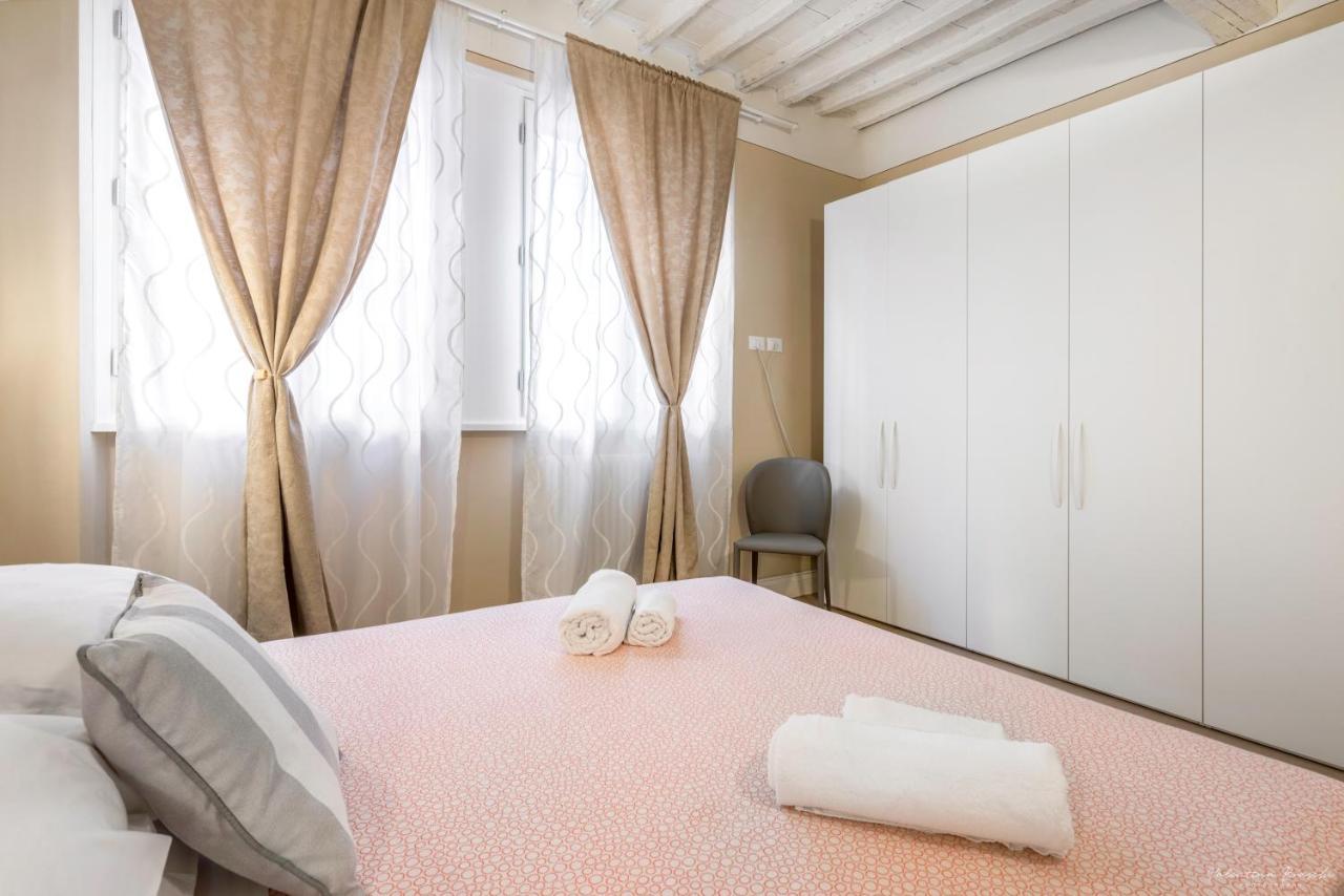 Wine Apartments Florence Barolo Экстерьер фото