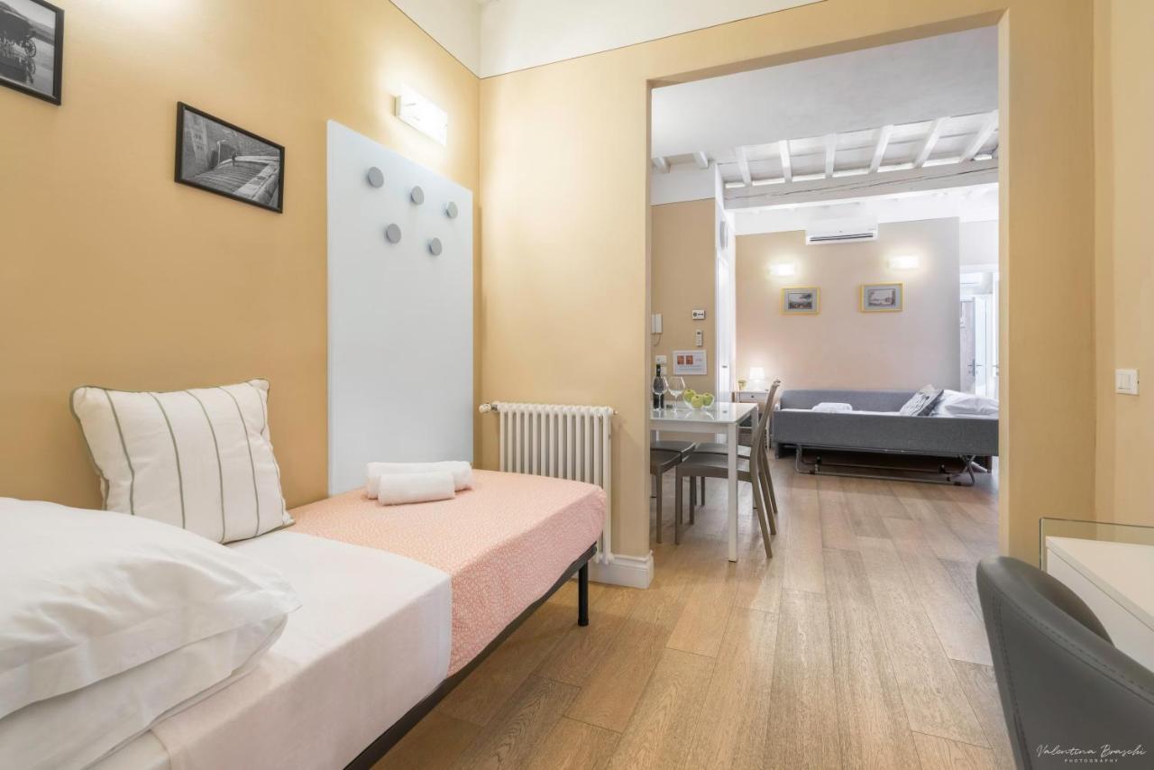 Wine Apartments Florence Barolo Экстерьер фото