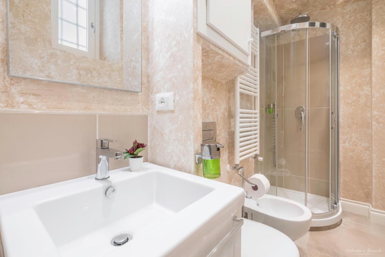 Wine Apartments Florence Barolo Экстерьер фото