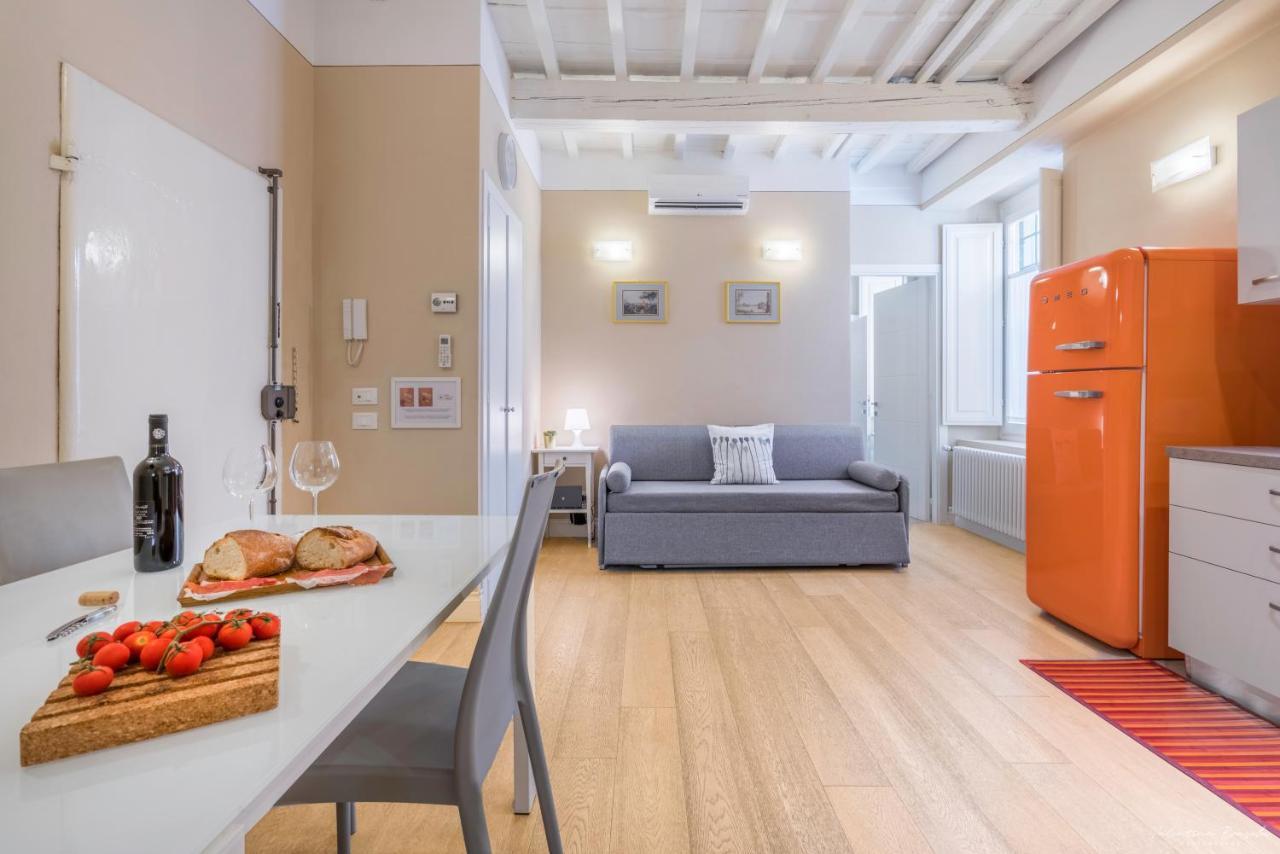Wine Apartments Florence Barolo Экстерьер фото